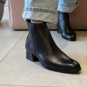 Bota Louvre Preto