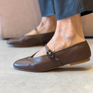 Sapatilha Uda Marrom