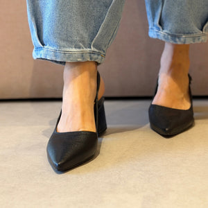 Scarpin Patricia Preto