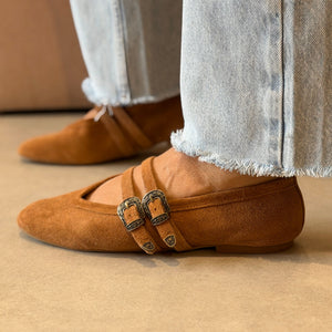 Sapatilha Keila Caramelo