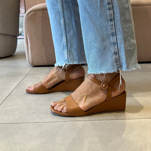 Sandália Parker Caramelo