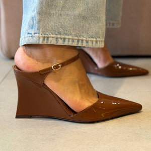 Scarpin Pamela Whisky