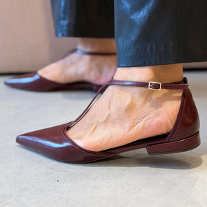 Sapatilha Monique Vinho