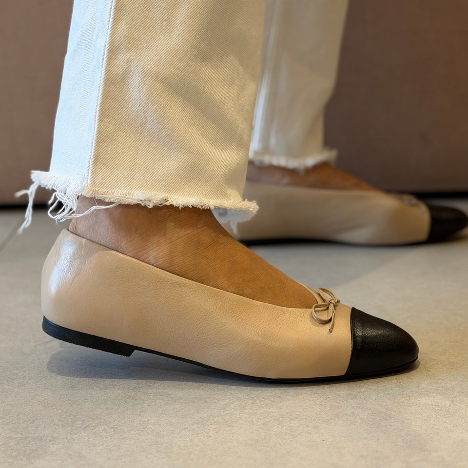 Sapatilha Matilda Amendoa