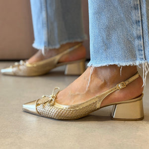 Scarpin Venice Dourado