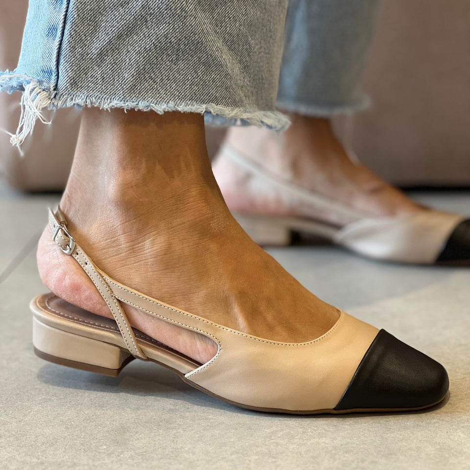 Sapatilha Vonda Flat Amendoa/preto