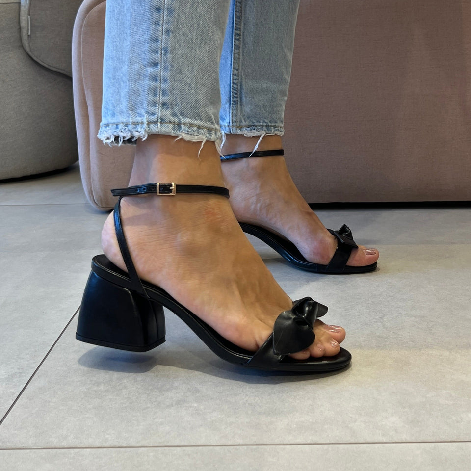 Sandália Delores Low Preto