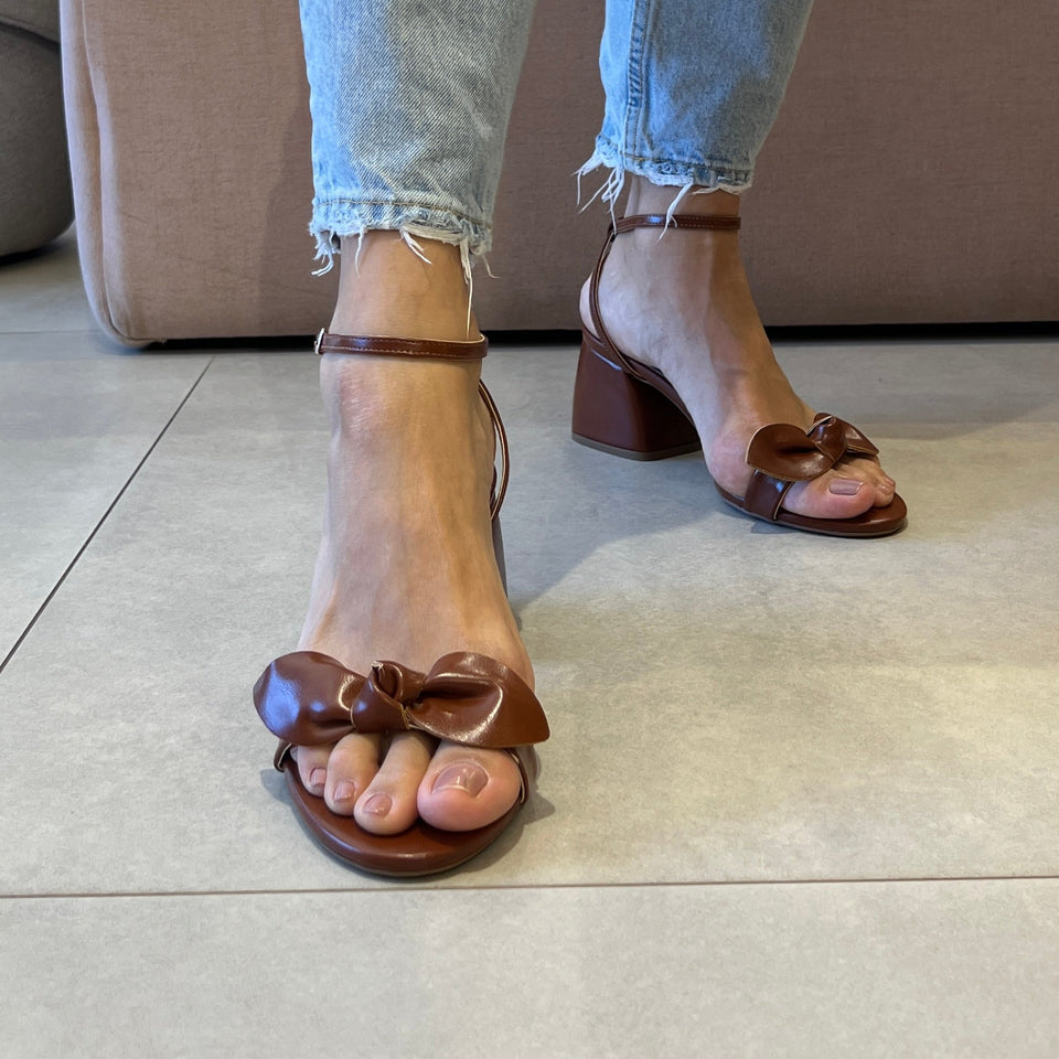 Sandália Delores Low Whisky