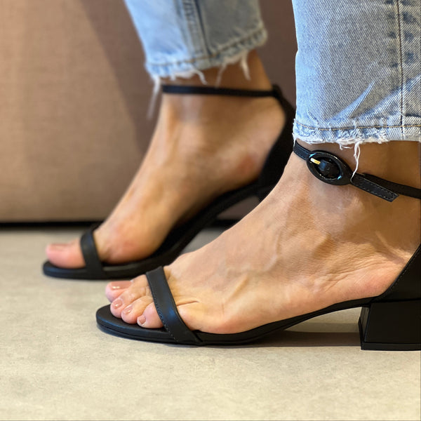 Sandália Wilda Low Preto