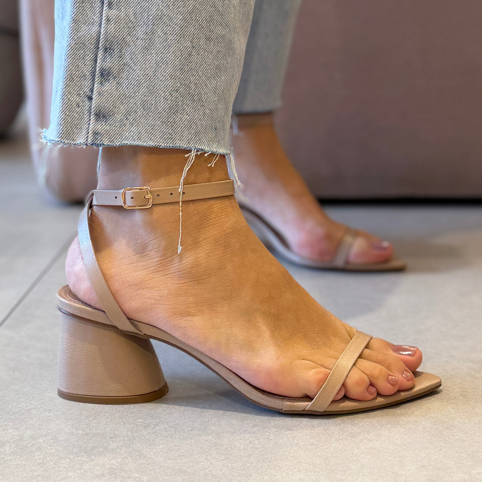 Sandália Nati Nude
