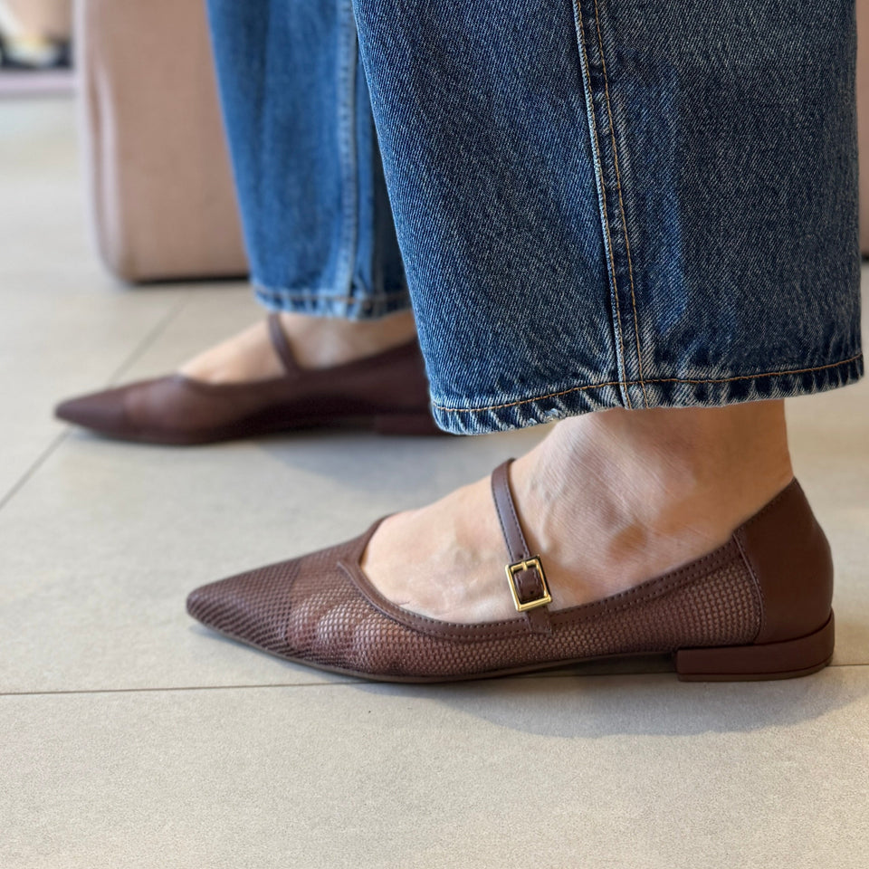 Sapatilha Mariela Flat Marrom