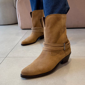 Bota Ludmila Rato