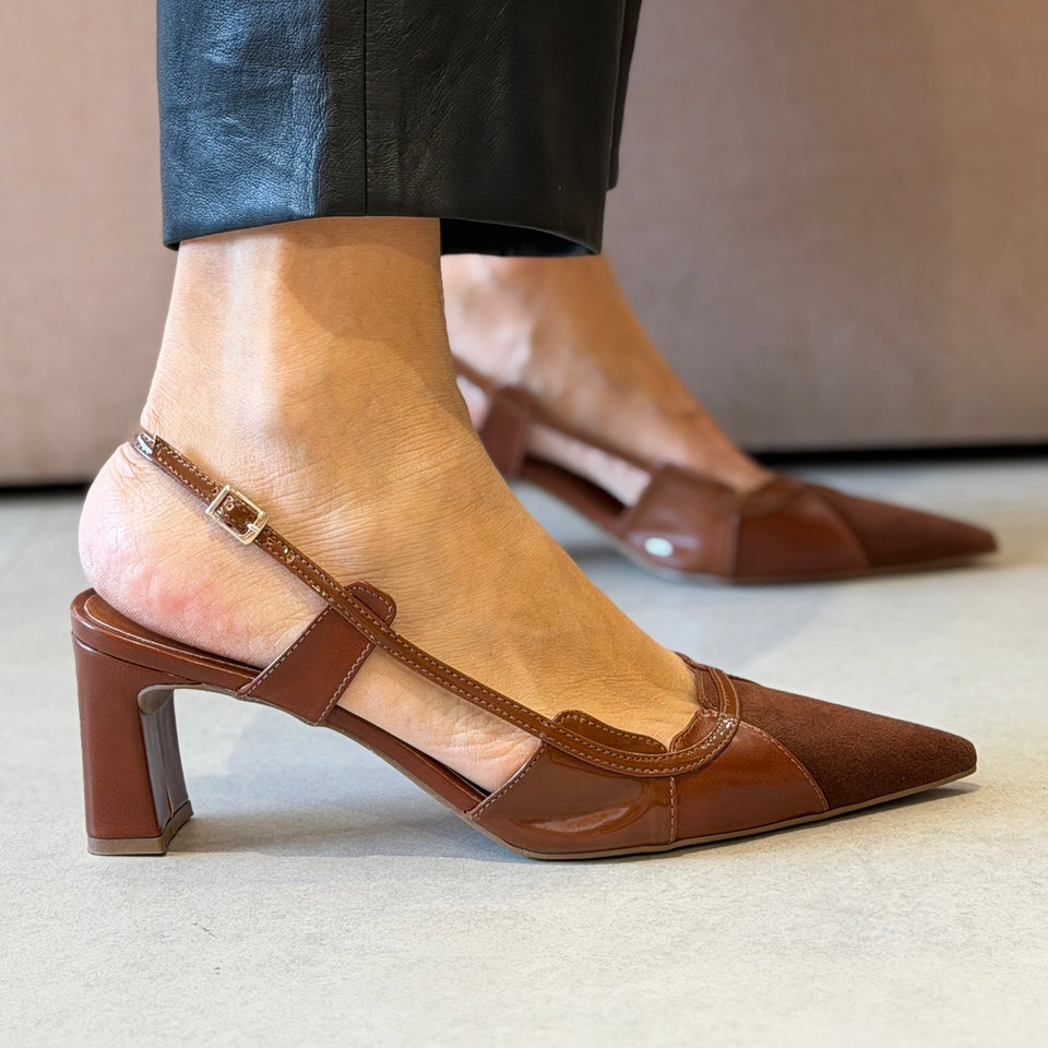 Scarpin Flor Whisky