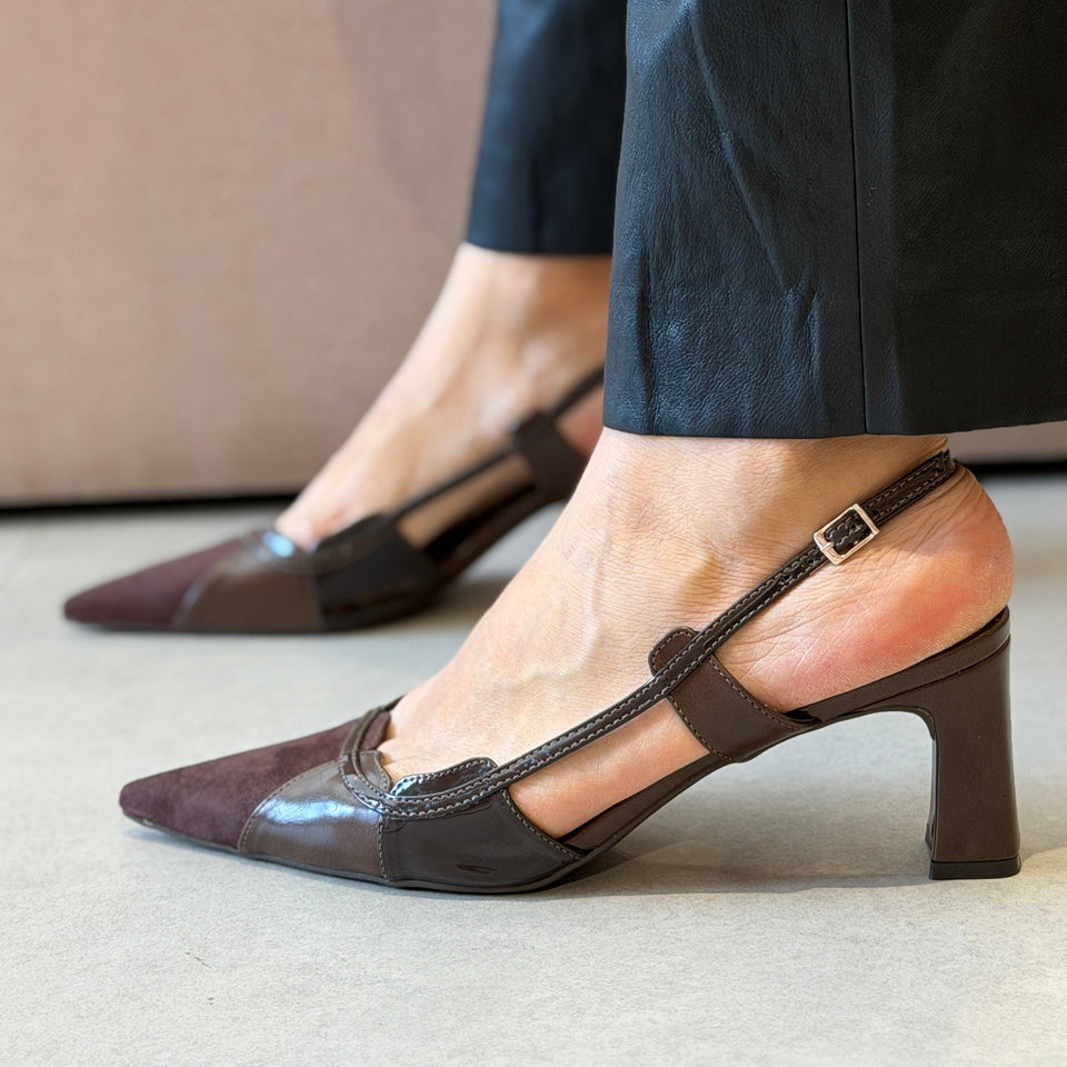 Scarpin Flor Marrom