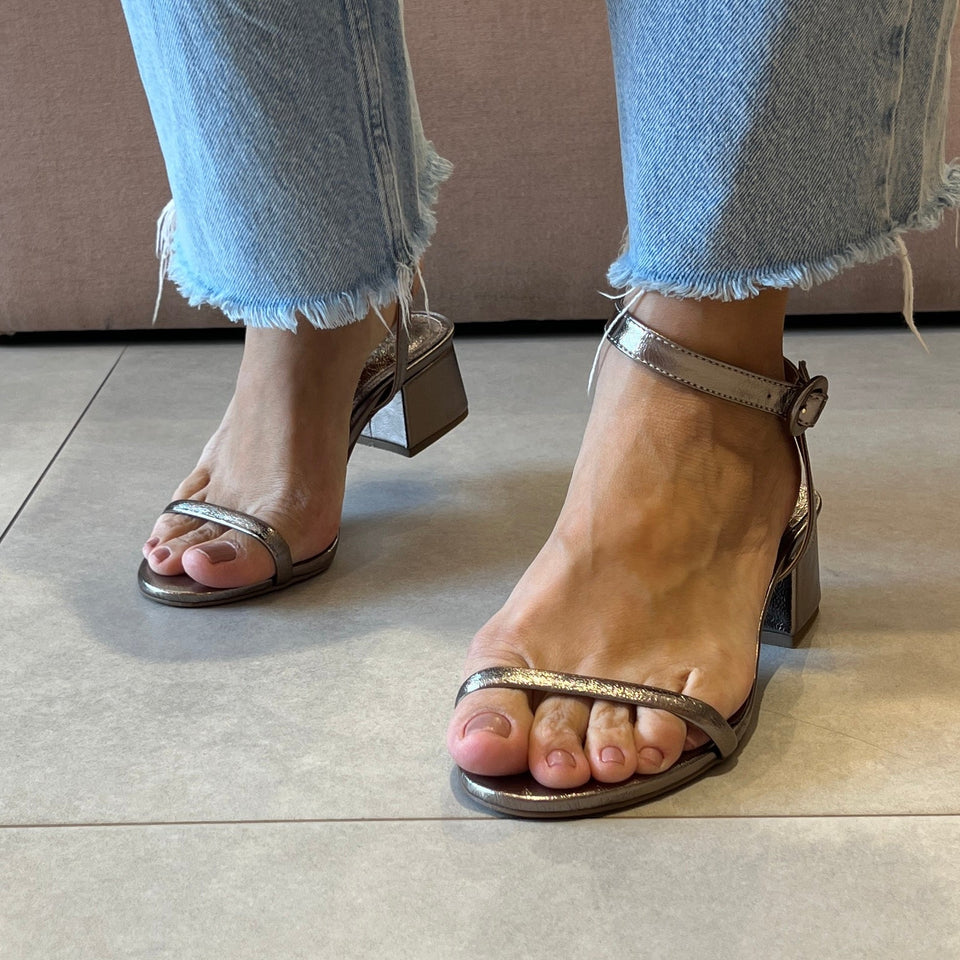 Sandália Ceici Mt Prata Velho