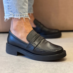 Mocassim Marta Preto