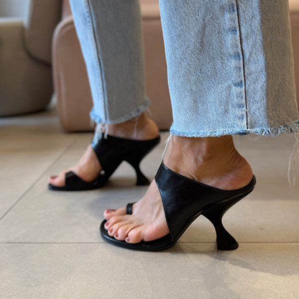 Sandália Valesca Preto