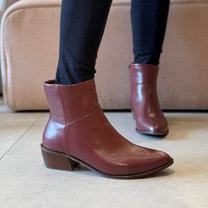 Bota Rebeca Vinho