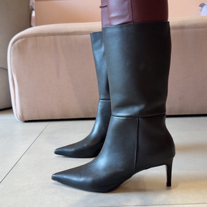 Bota Joelma Preto
