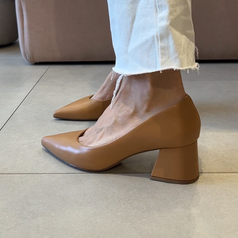 Scarpin Beth Caramelo